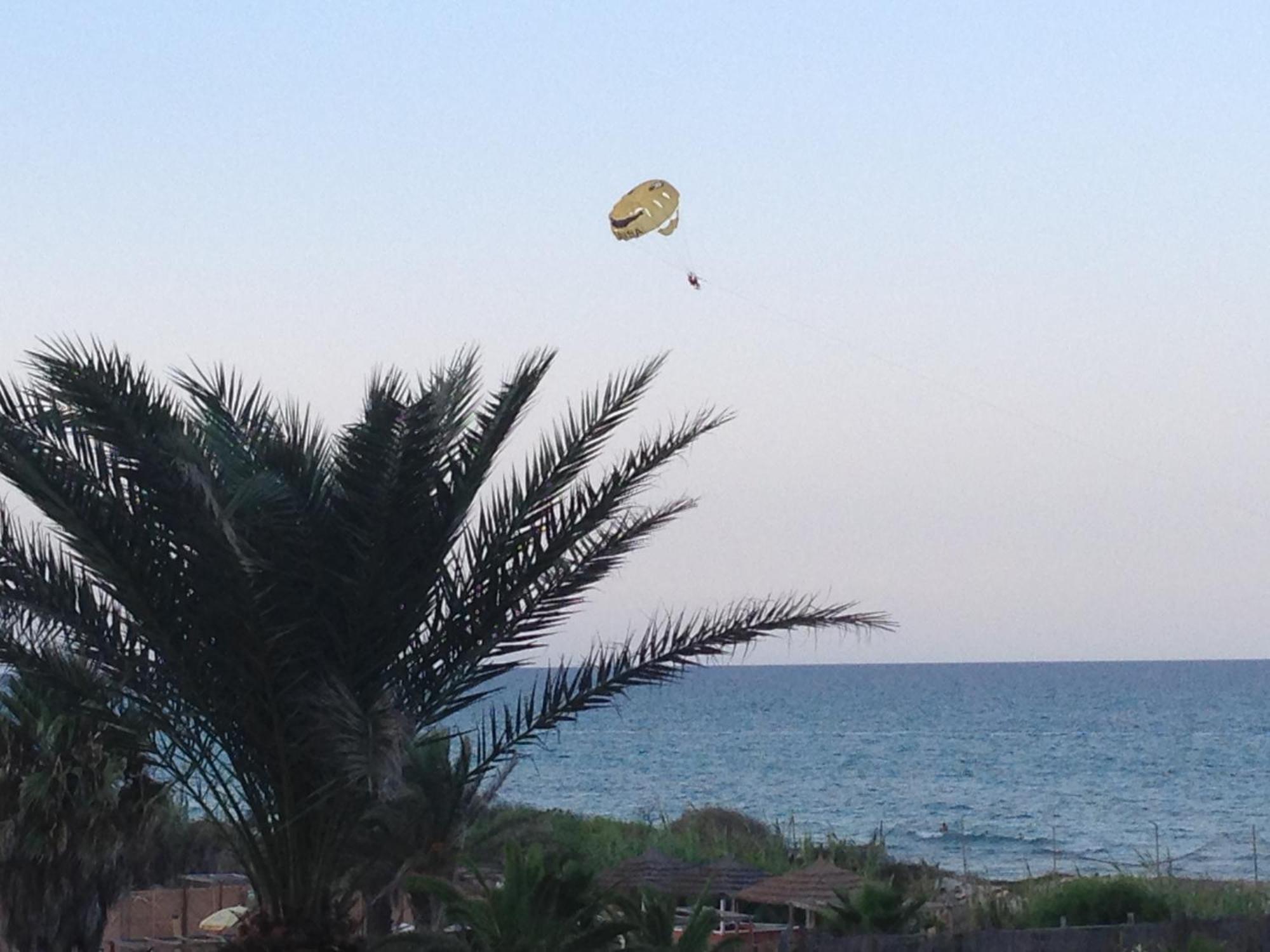 Appartement Au Bord De La Mer มาห์เดีย ภายนอก รูปภาพ